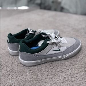 Nike SB Malor Platinum